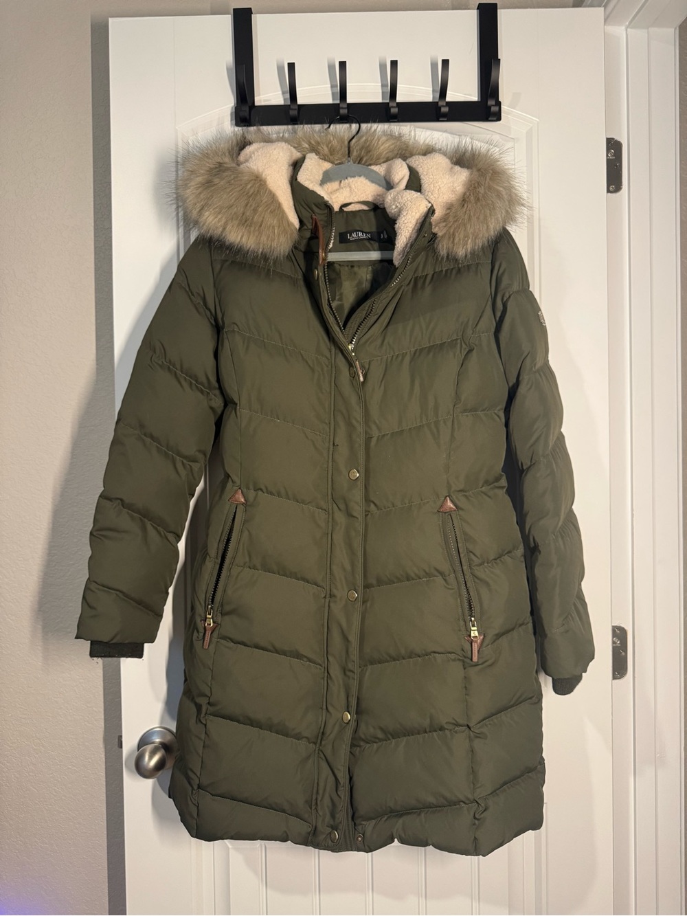 Lauren Ralph Lauren Olive Green Quilted Puffer Coat with Faux Fur Trim